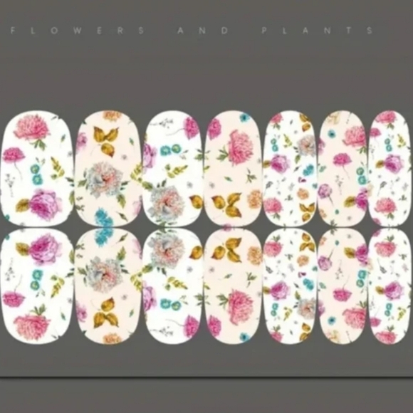 3 FOR $15 💟💟 Self Adhesive Nails Wrap - Picture 5 of 5